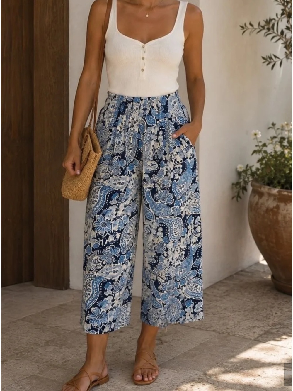 J. Jill Paisley Blue White Wide Leg Cropped Pants, Size L, New without Tag